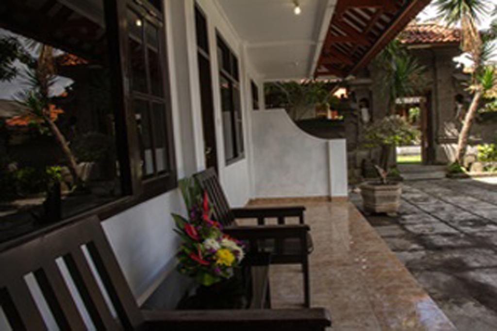Karana Residence Kuta  Exterior photo