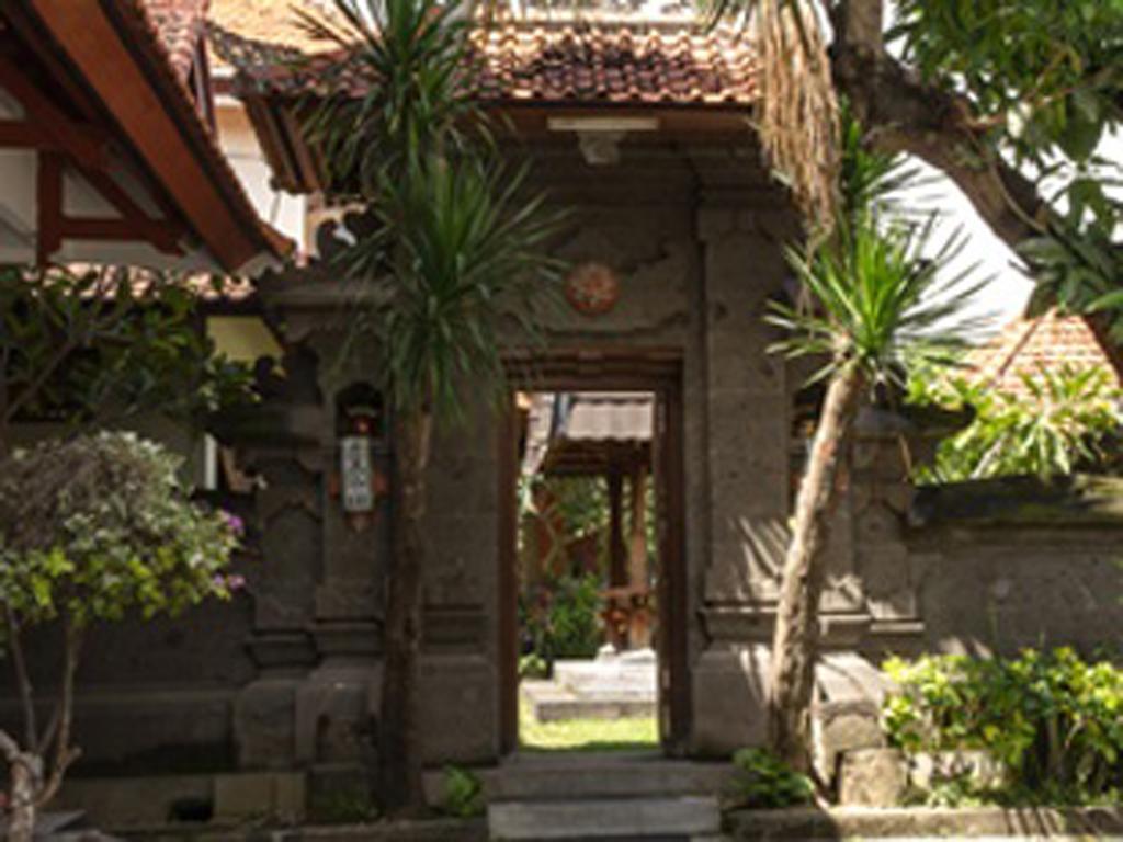 Karana Residence Kuta  Exterior photo